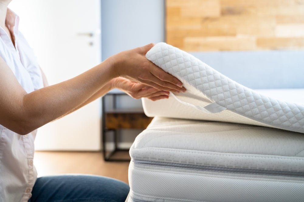 mattress-toppers-vs-mattress-pads-whats-the-difference-and-which-one-do-you-need-946346.jpg