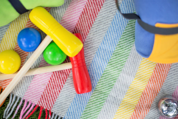 rainbow_grey_picnic_1200px_grande.jpg