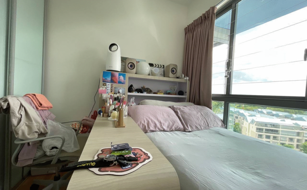 Beatrice_s_Bedding_Setup_with_Weavve_Home_s_TENCEL_Sheets_23fb4963-cc32-4797-9432-c4fbc88d9051_1200x.png