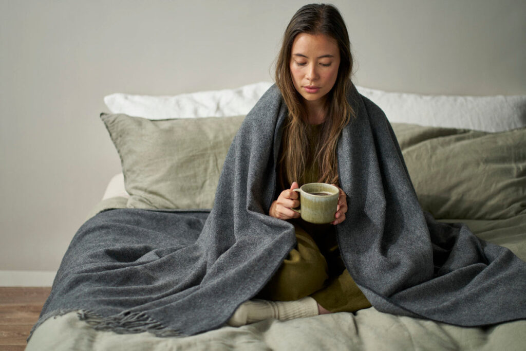 charcoal_grey_herringbone_merino_wool_throw_blanket__19_2b9354a9-ae62-41e1-81b9-bbe53d06f114_1200x12.jpeg