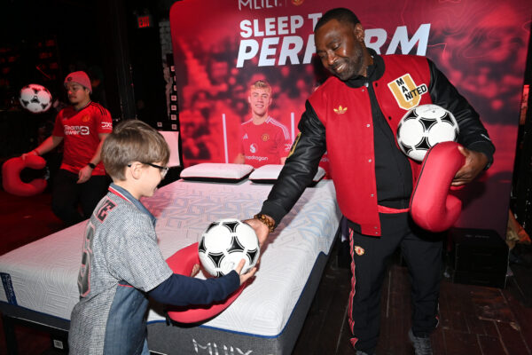 Andy-Cole-greeting-fan-scaled-e1774295551175.jpg