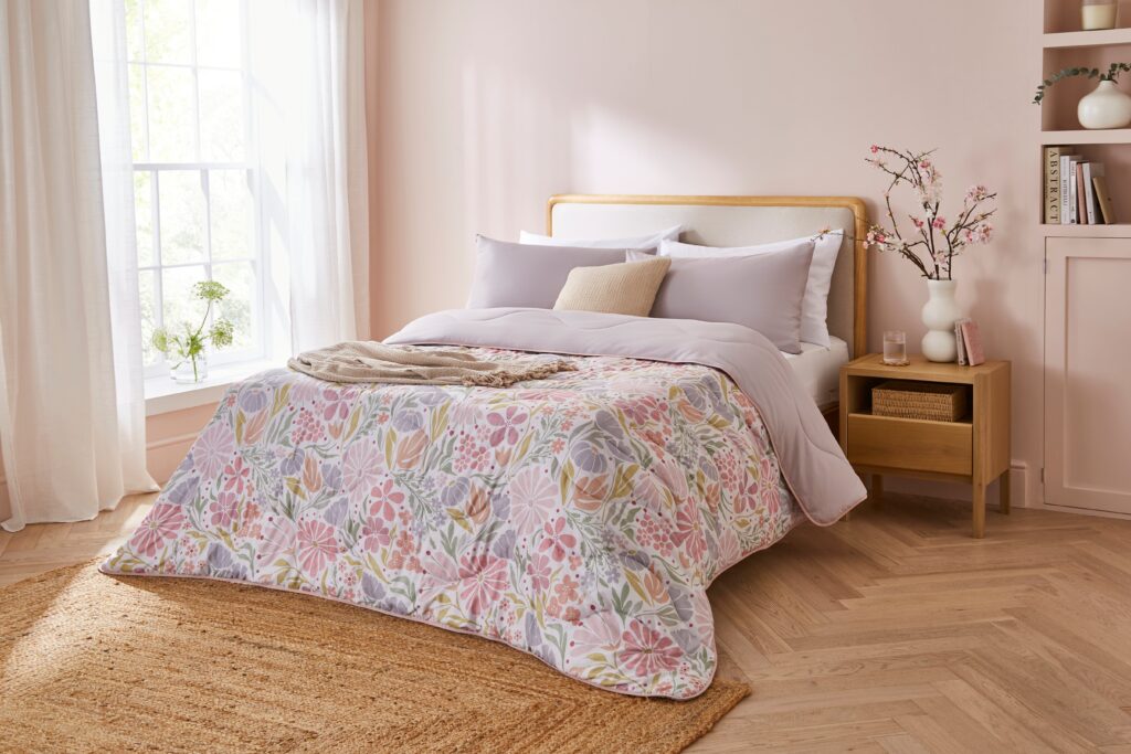 Night-Lark_SS26_Coverless-Duvet_Wildflower_Lifestyle_2.jpg
